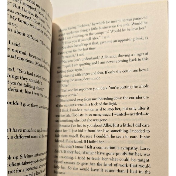 Hummingbird Salamander: A Novel - Paperback By VanderMeer, Jeff - LIKE NEW - Picture 6 of 9